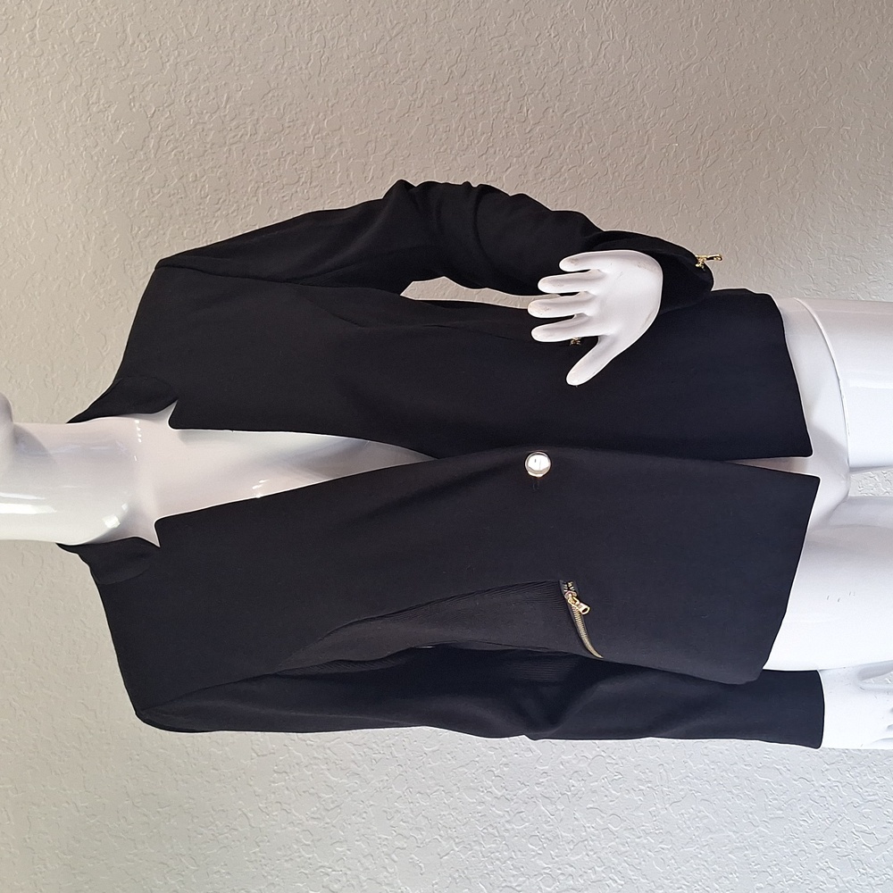 Chico's Black Label Stretchy suit coat